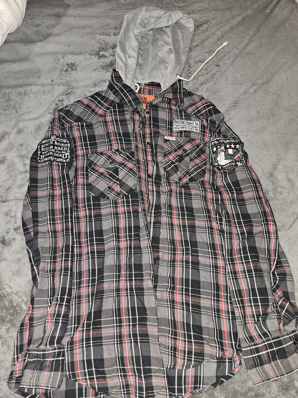 Men’s Gray Plaid Hooded Button-Down Shirt with Red Accents